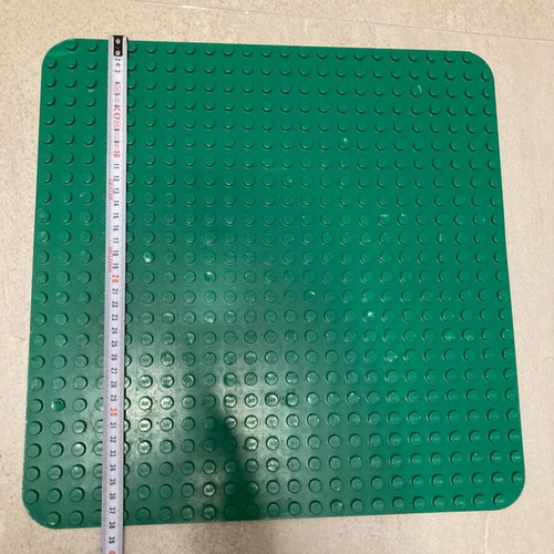 Lego Duplo used, 235 pieces with building plate