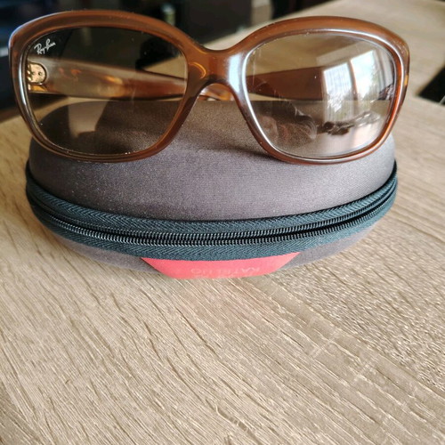 Ray-Ban Jackie Ohh sunglasses like new, polarized, brown