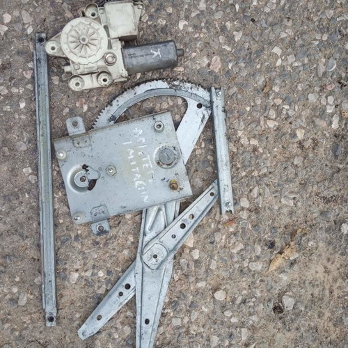 Toyota Avensis front window regulators used with motor