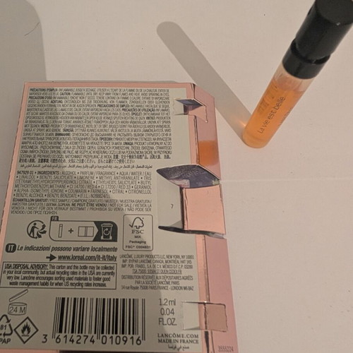La Vie Est Belle Eau de Toilette Tester 1 ml