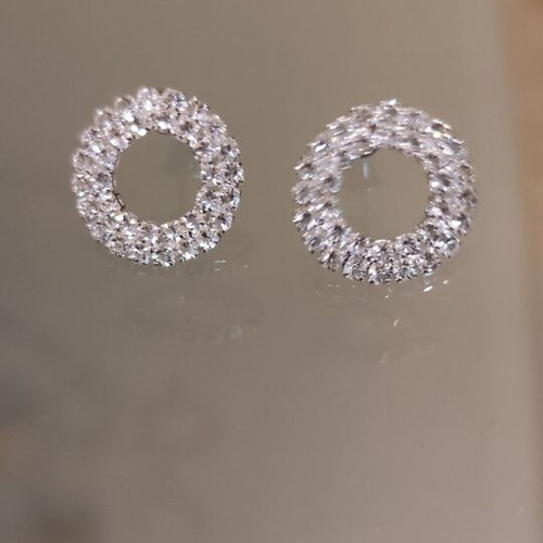 Silver earrings new with small zircons