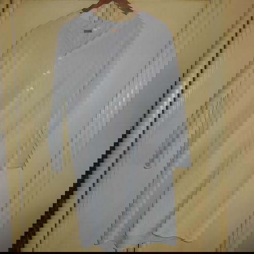 Φόρεμα σαν καινούργιο, γκρι σιέλ με τσέπες και πιέτα στην πλάτη