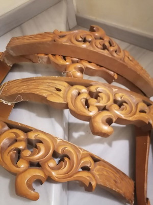 Handmade carved vintage table refurbished, solid walnut wood and marble base