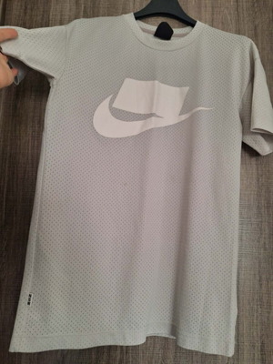 Nike men's sports t-shirt, white and grey, size S