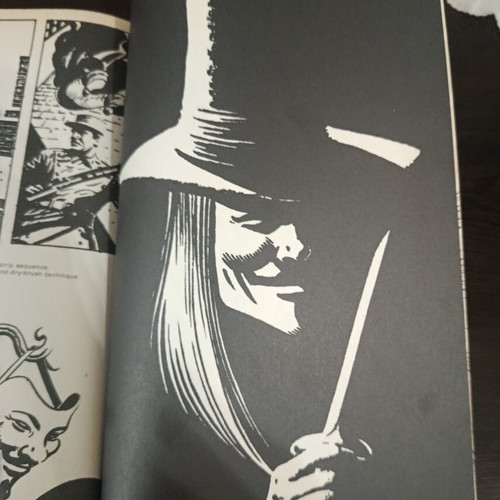 V for Vendetta Vertigo Comics TPB 2005