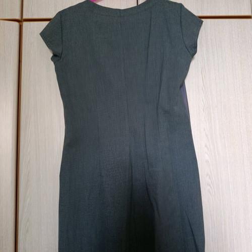 Attrattivo dress Large like new with cute print