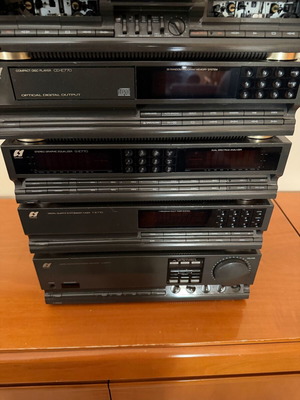 Sound system like new, cassette frame missing
