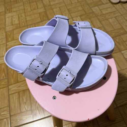 Birkenstock slippers size 38 lilac, like new