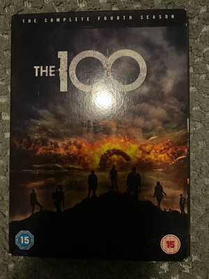 The 100 season 4 boxset used, missing disc 2, English subtitles