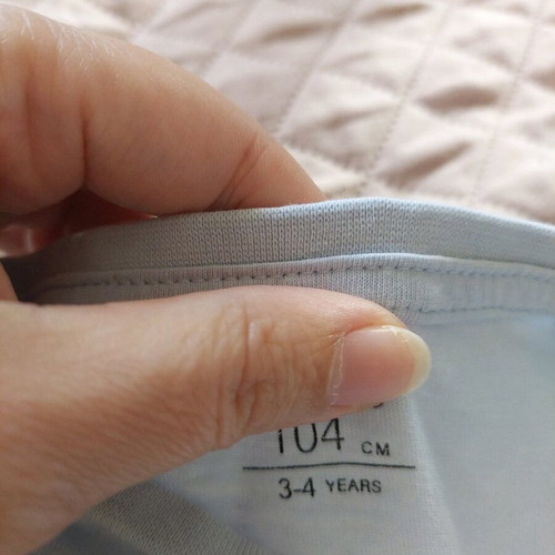 Clothes pack for boy 4-5 years like new, 5 pieces