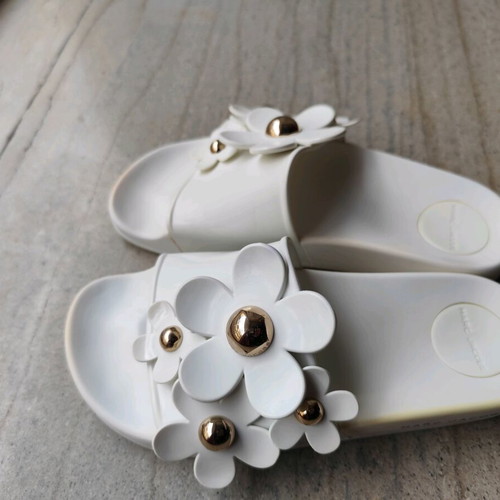 Marc Jacobs slip-on slides new, size 36, white
