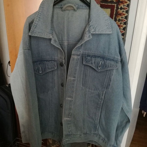 Jean jacket size XL like new, blue