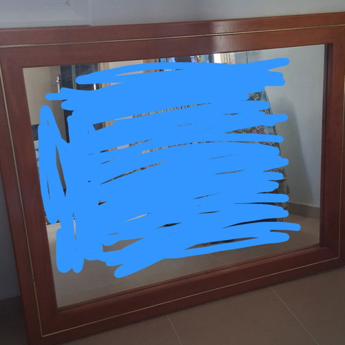 Mirror with large wooden frame and gold detail 1.20 × 80, like new