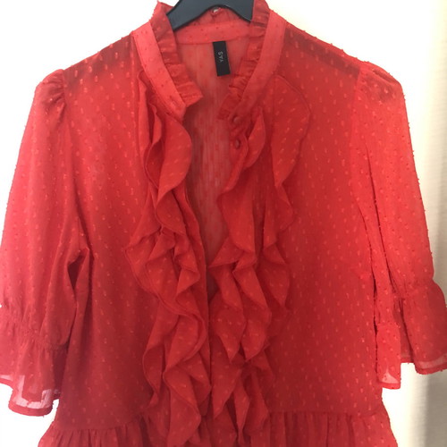 YAS red shirt in excellent condition