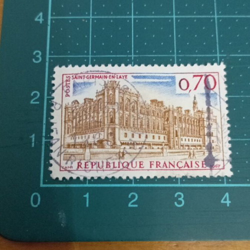 France Stamp 1967 Saint Germain-en-Laye Chateau like new