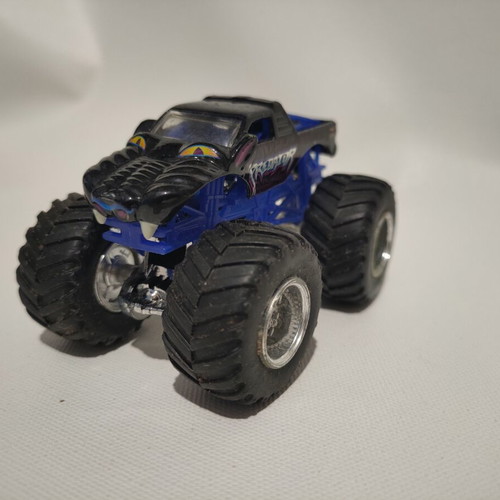 Hot Wheels Monster Jam "Predator" toy car used, 1:64 scale