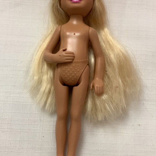 Barbie Chelsea doll like new with dress and shoes