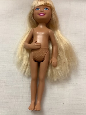 Barbie Chelsea κούκλα σαν καινούργιο με φορεματάκι και παπουτσάκια