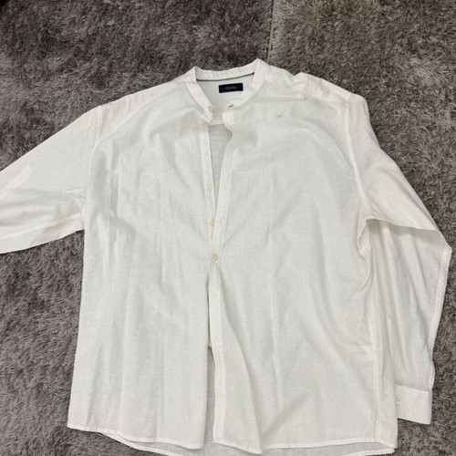 Linen shirts like new, Double brand, size 4XL, white, set of two