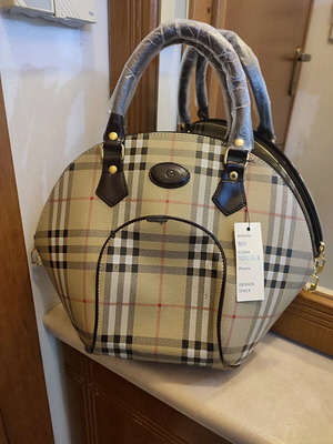 Women's handbag Italian design new, beige and brown