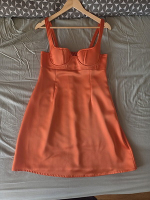 Milkwhite satin dress new, orange, size M
