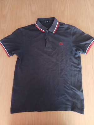 Fred Perry polo t-shirt σαν καινούργιο, μαύρο, μέγεθος M