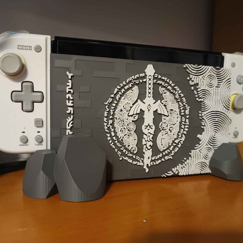 Zelda Nintendo Switch dock cover like new