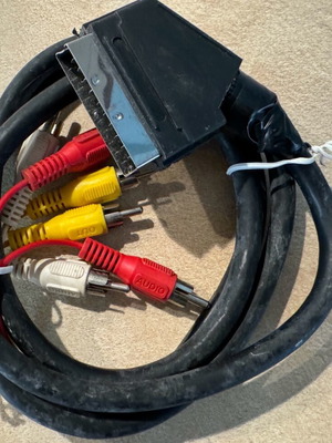 Καλώδιο SCART σε RCA stereo μεταχειρισμένο