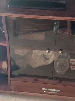 TV cabinet used, dimensions 85x40x67 cm