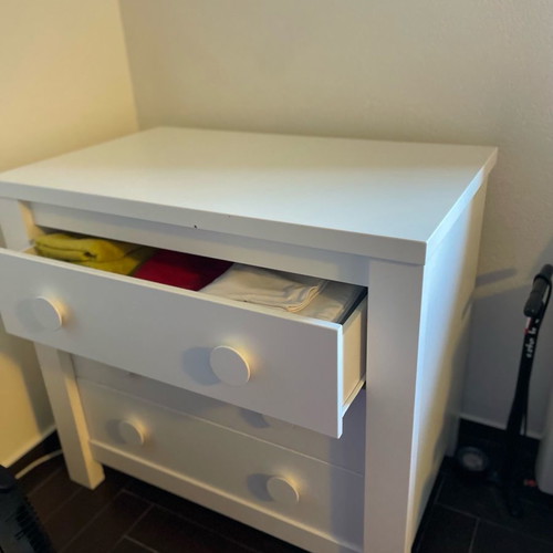 Mothercare changing dresser used, white with deep drawers