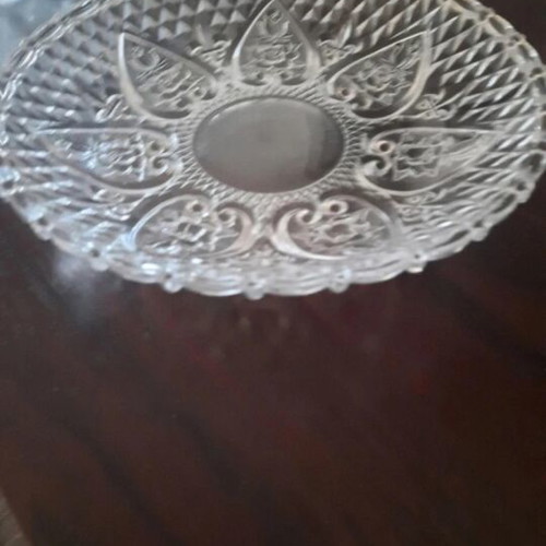 Crystal serving platter like new