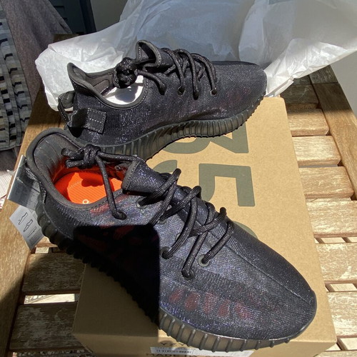 Adidas Yeezy 350 sneakers new, black, size 40