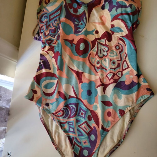 bK ini one-piece swimsuit, colorful, cross-back, padded bust