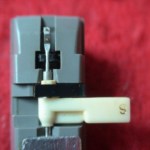 Perpetuum Ebner PE-188 Stereo cartridge used, defective with needle