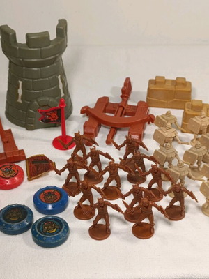 Poliorkia part used, figures without damage