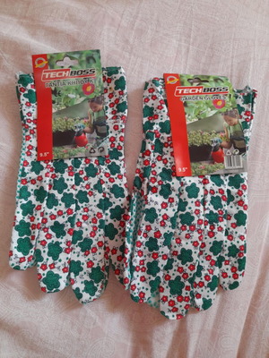 Garden gloves new, two pairs, thin