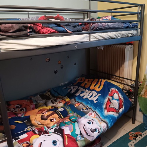 Bunk bed like new, metal gray with foam mattress