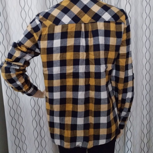 Flannel shirt multicolor, like new, sizes M and L