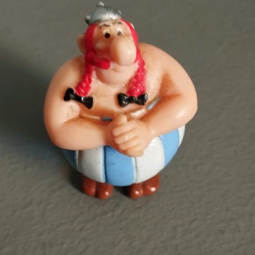 Collectible figure Obelix 4 cm used