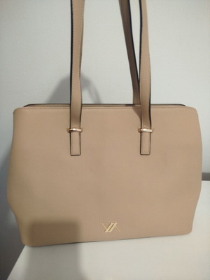 Verde large beige shoulder bag with four compartments