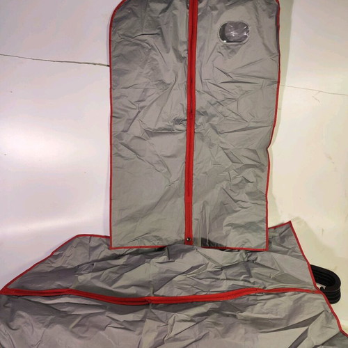 Set of 20 hangers and protective bags like new
