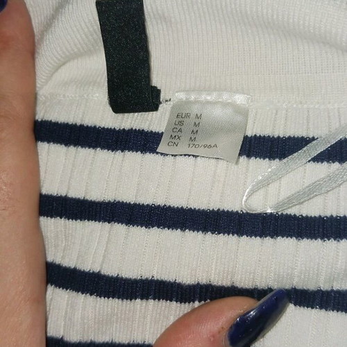 Striped top used H&M size M, black and white