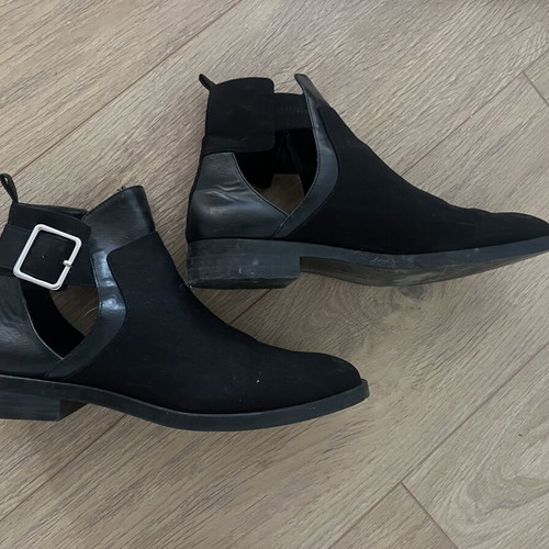Zara ankle boots like new, size 40, black