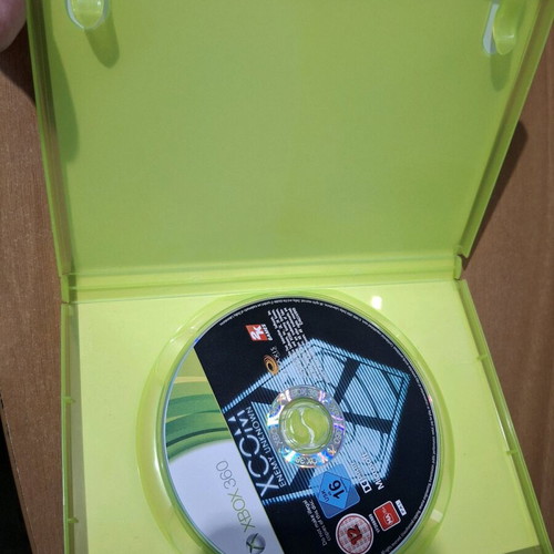 Xcom Enemy Unknown Xbox 360 used with scratches