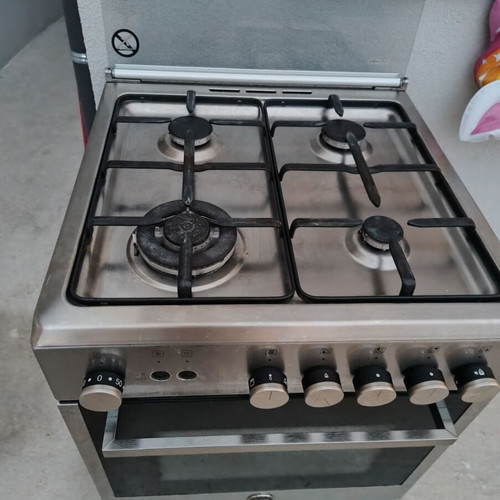 La Germania gas stove with oven and fan