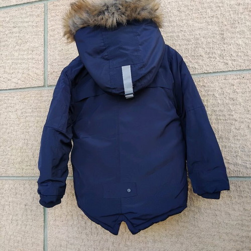 New college jacket for 2 years like new, warm
