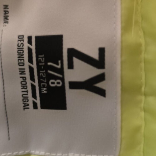 Sleeveless jacket for boys size 7-8 years like new, yellow