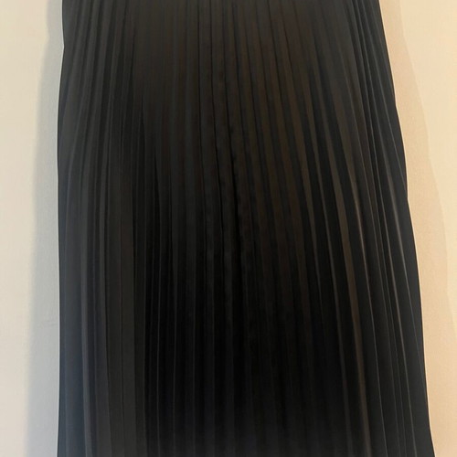 Gestuz classic black pleated skirt, A-line