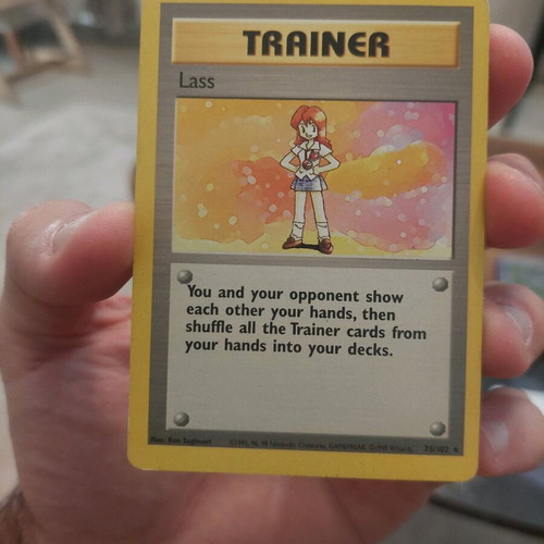 Lass #75 Base Set Pokemon card like new