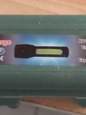 Φακός με φόρτιση από USB καινούργιο